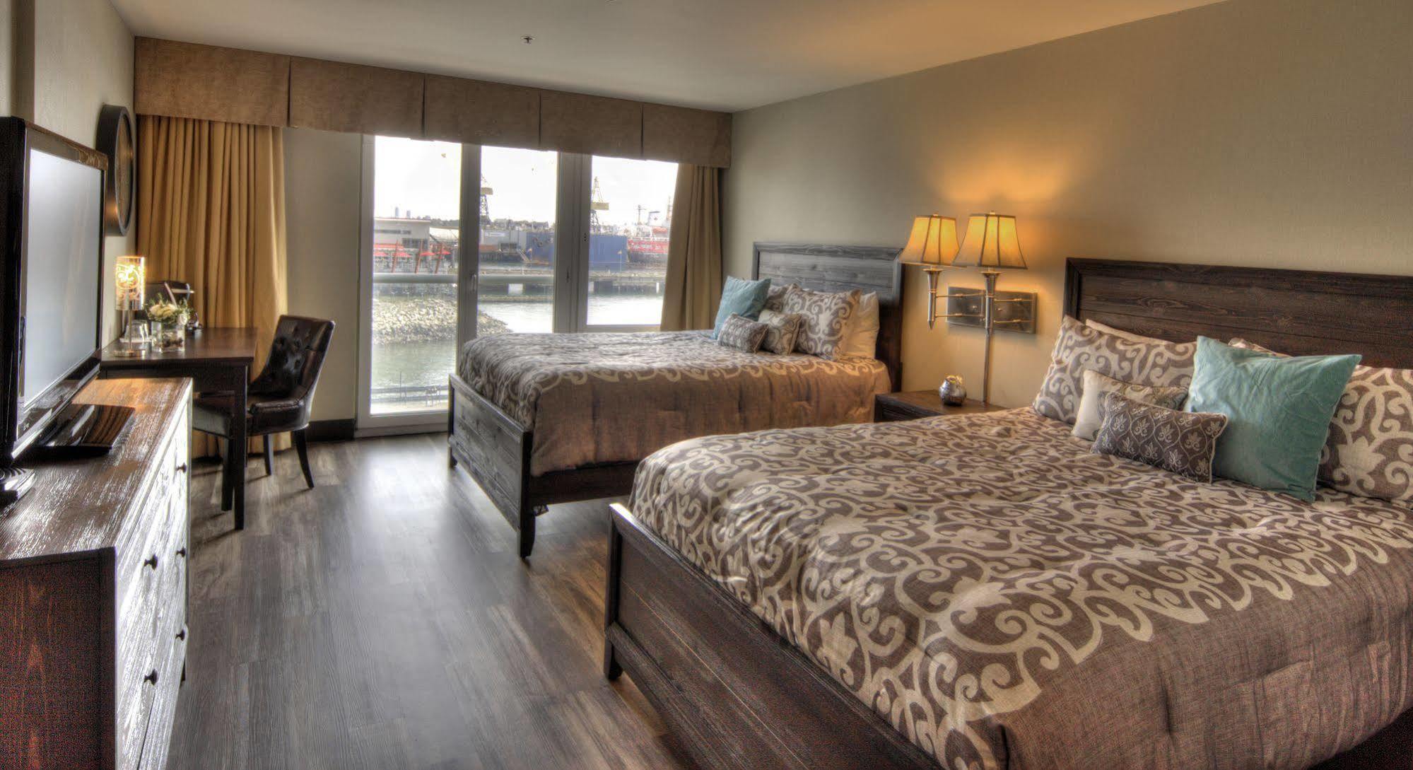 The Lonsdale Quay Hotel North Vancouver Exterior foto